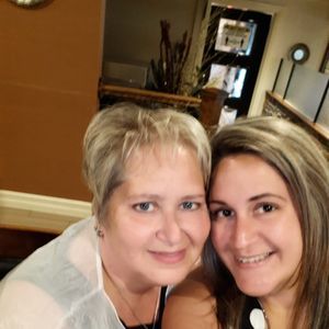 Meet your Posher, Donalda